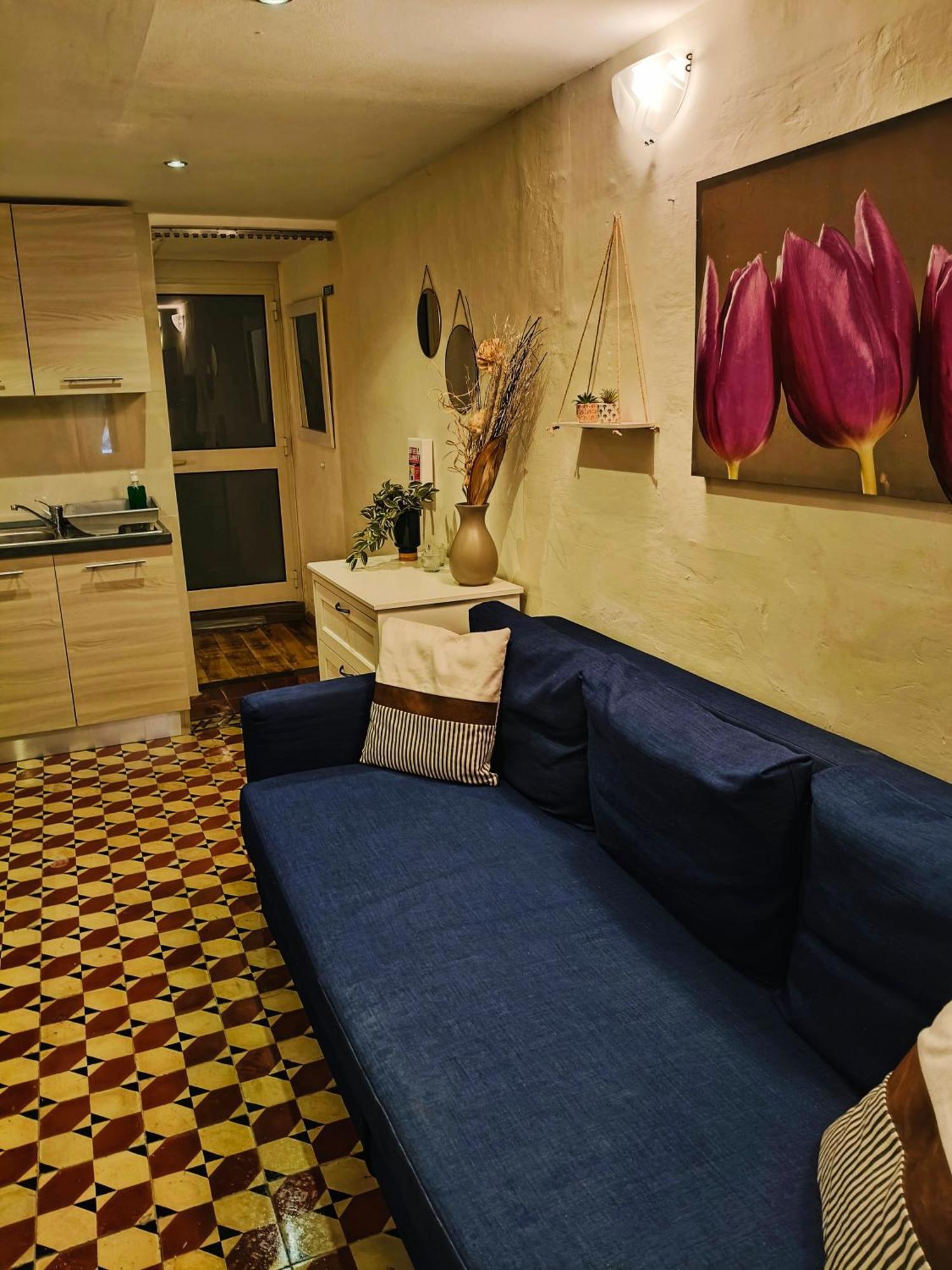 Duplex Traditional House In Centre * Valletta