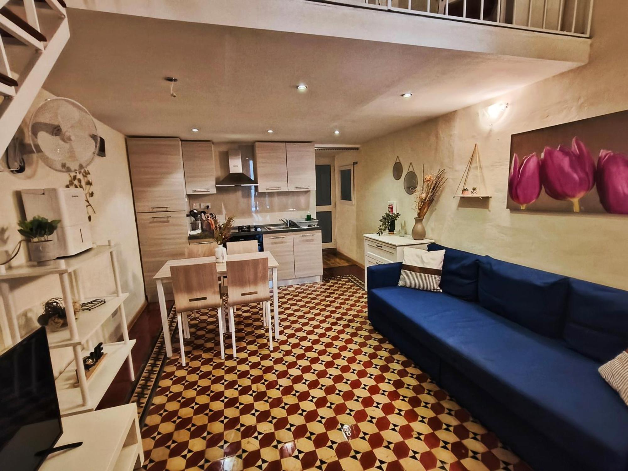 Duplex Traditional House In Centre Apartment Valletta